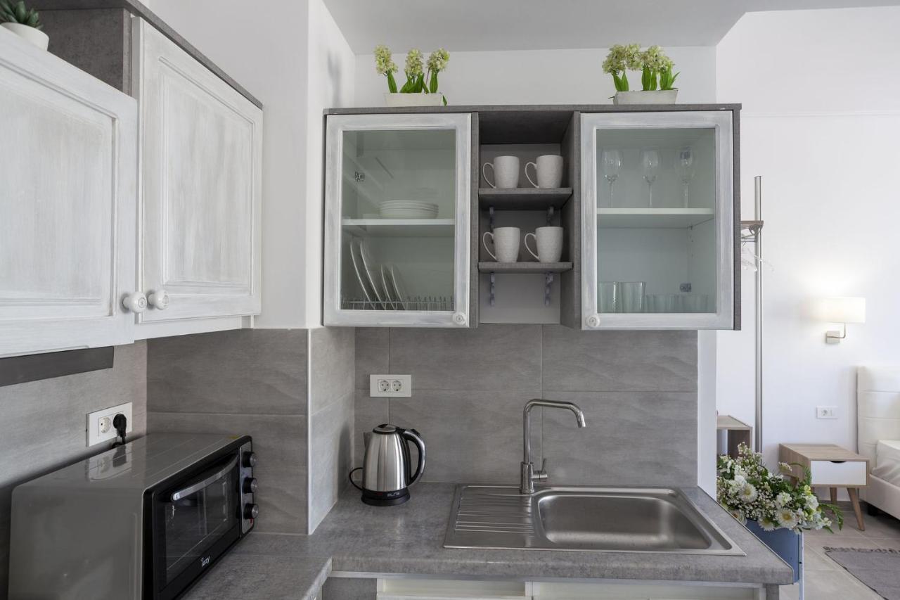 Fedias Luxury Flat Psyrri Square Apartment Атина Екстериор снимка