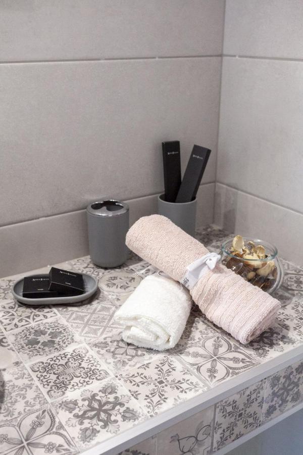 Fedias Luxury Flat Psyrri Square Apartment Атина Екстериор снимка